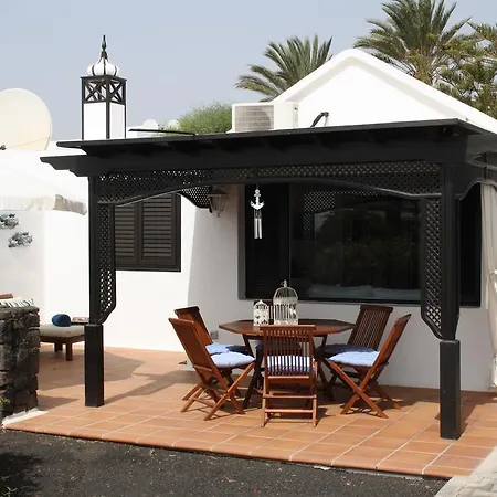 Dom wakacyjny Casa Rosas By Buenavilla
